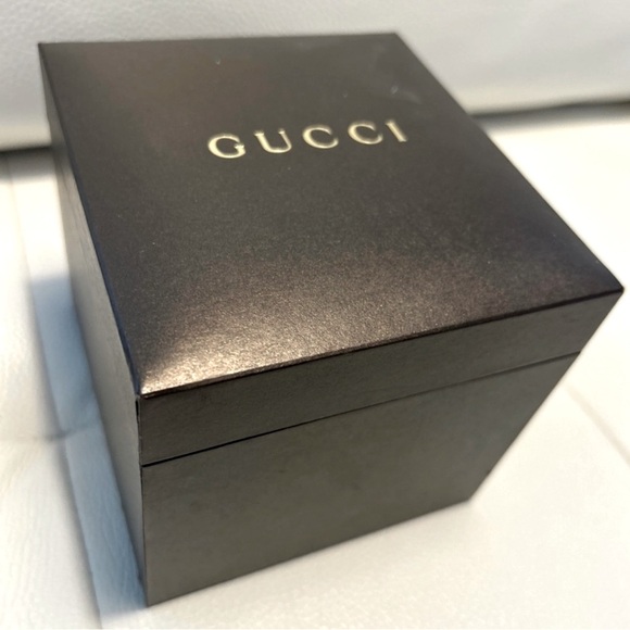 GUCCI watch authentic!!! - Picture 6 of 7